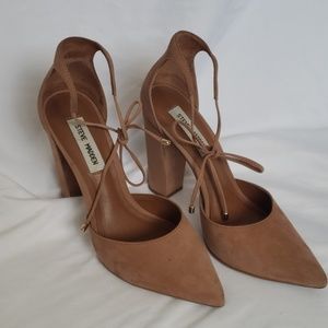 Steve Madden Pamperd Tan Nubuck Leather Heels